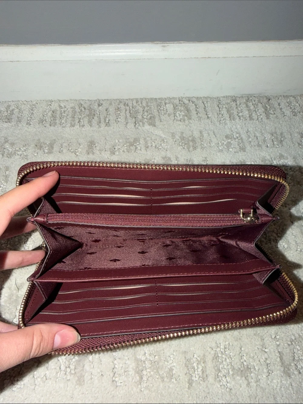 kate spade glitter exterior